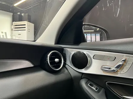 벤츠 W205 C클래스 신차패키지 엠비언트 풀세트. 송풍구 + 트위터 + AMG바 + 리츠스마트엠비언트.