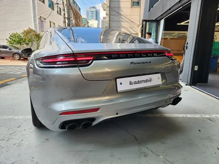 포르쉐 971 파나메라 GTS 바디킷 범퍼 파츠.