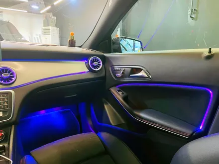 벤츠 C117 CLA250 리츠 스마트 엠비언트 풀세트. 리츠 스마트 엠비언트와 터빈 송풍구로 드레스업.