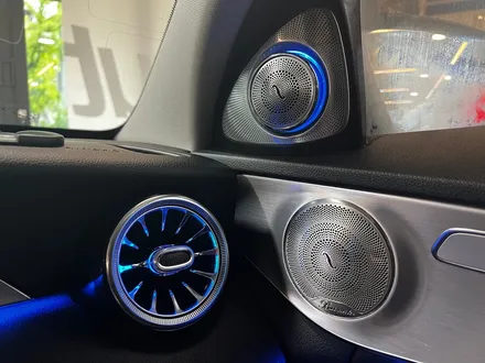 벤츠 W205 C클래스 인테리어 엠비언트 풀세트. 송풍구 + AMG바 + 리츠스마트엠비언트.