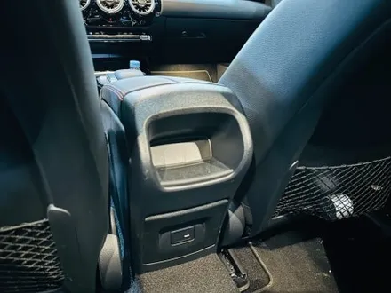 벤츠 A45 AMG 순정 엠비언트 확장 + AMG 패널 + 후석 송풍구 + 미드레인지.
