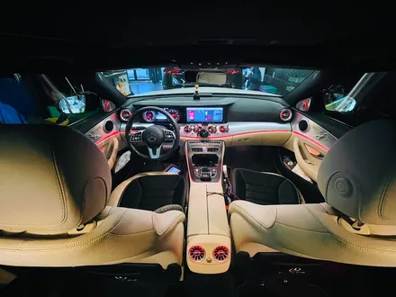벤츠 W213 E250 E클래스 엠비언트 풀패키지. 송풍구 엠비언트 + 전동 트위터 세트.