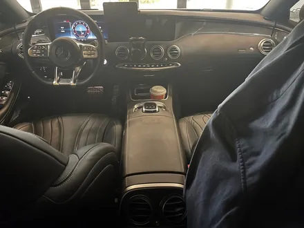 벤츠 W222 S63 AMG 쿠페 송풍구 터빈 엠비언트. 엠비언트 송풍구로 인테리어 드레스업.
