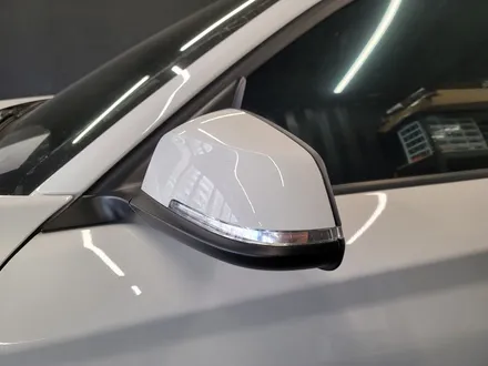 BMW F20 1시리즈 M타입 사이드미러 전체 교체. BMW만의 매력을 어필하는 시공.