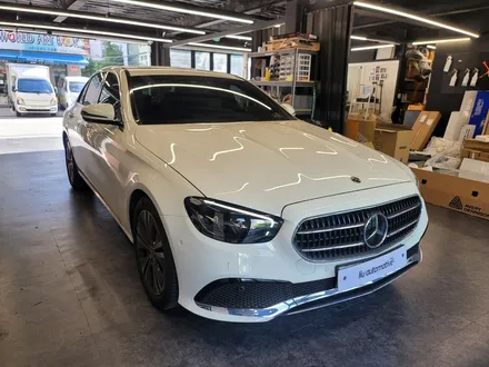 벤츠 W213 FL E클래스 송풍구 엠비언트. 기본이 된 터빈 송풍구 엠비언트.