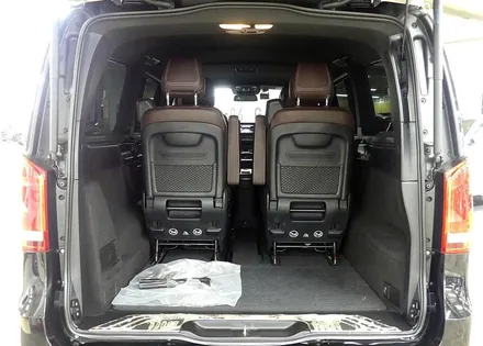 벤츠 W447 V클래스 V250d V300d 매트릭스 순정 항공시트. 편안함은 기본, 똑똑한 기능까지.