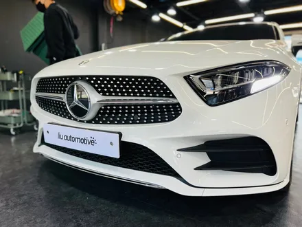 벤츠 CLS300d 세로그릴 교체 + 스포일러.