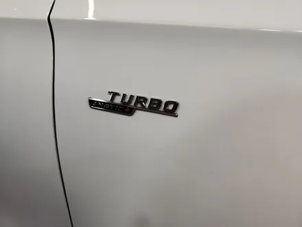 벤츠 W177 A45AMG 순정부품 후석송풍구 생성 + 블랙 엠블럼 교체 세트.