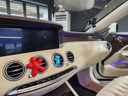 벤츠 S63 AMG 카브리올레 송풍구 엠비언트 C217.