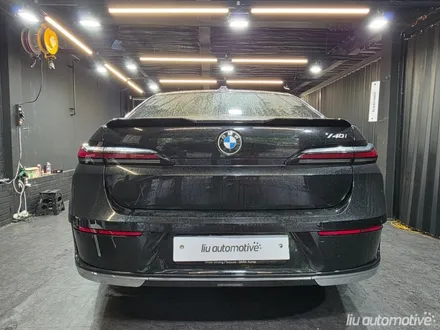 BMW G70 7시리즈 M범퍼 교체 760 버전.