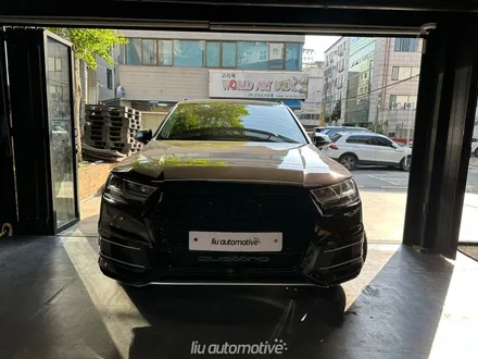 아우디 Q7 블랙팩 그릴 교체 RSQ7 타입. / 서울 서초