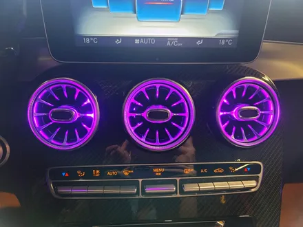 벤츠 GLC 리츠 스마트 엠비언트 송풍구 트위터 인테리어 패키지. 똑똑한 실내 엠비언트 조합 추천.
