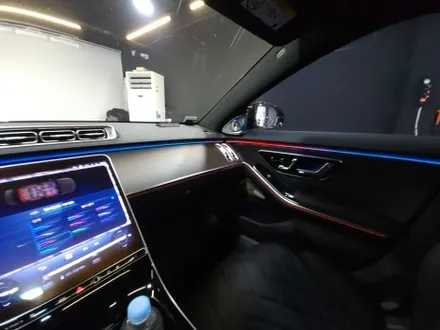 벤츠 W223 S클래스 액티브엠비언트 + 부메스터 + 리츠광각미러.