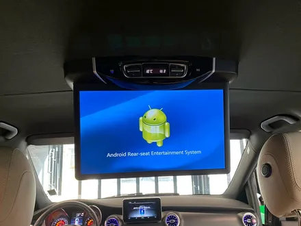 벤츠 W447 V클래스 V250d V300d 매트릭스 폴딩 모니터. 15.6인치로 시원한 크기, 접이식으로 깔끔하게.