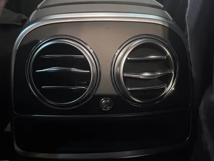 벤츠 W222 S63 AMG 쿠페 송풍구 터빈 엠비언트. 엠비언트 송풍구로 인테리어 드레스업.