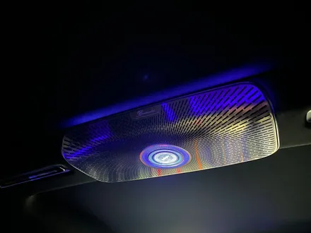 벤츠 W223 S클래스 천장 부메스터 + 액티브엠비언트. 천장 부메스터의 매력.