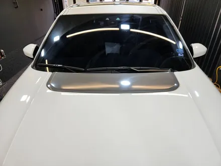 랜드로버 디스커버리스포츠 투톤랩핑.
