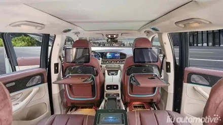 벤츠 GLS 마이바흐 폴딩 테이블 엠비언트. GLE