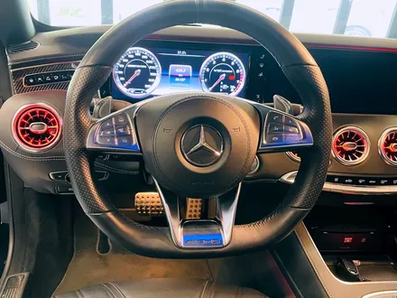 벤츠 S65 AMG 쿠페 송풍구 엠비언트. 전후석 송풍구 모두에 엠비언트 더하기.