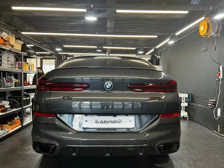 BMW G06 X6 디퓨저 + 사이드미러 커버. 익스테리어 드레스업 추천시공.