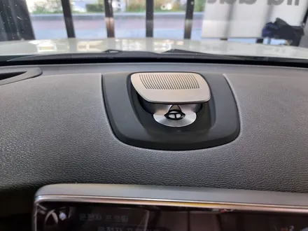 BMW F15 X5 업다운 센터 스피커 설치.