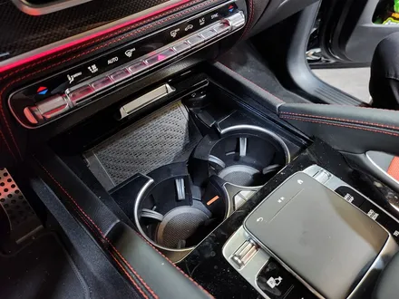 벤츠 GLE GLS 냉온 컵홀더 순정부품 시공.