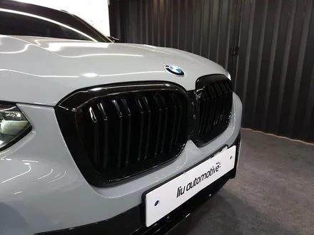 BMW G02 X4 아이코닉 글로우 프론트 그릴