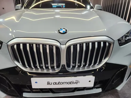 BMW X5 LCI 블랙 그릴 교체