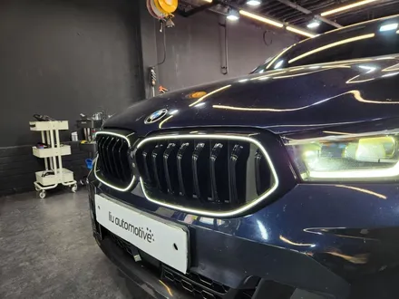 BMW 6GT 아이코닉글로우 그릴 + M1M2버튼 + M트랙 계기판 + 크리스탈 기어노브.