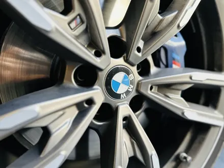 BMW 50주년 엠블럼 교체 순정부품.