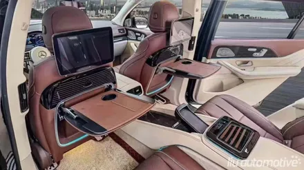 벤츠 GLS 마이바흐 폴딩 테이블 엠비언트. GLE