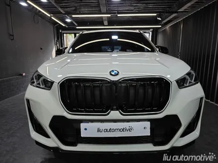 BMW X1 U11 아이코닉글로우 프론트 그릴 옵션 설치