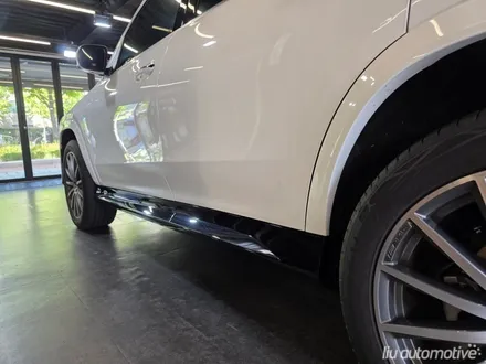 벤츠 GLS 페이스리프트 고정식 스텝을 전동식 확장버전 스텝 으로 교체 하기 + 엠비언트 풀패키지.