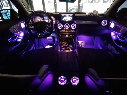 벤츠 C63 AMG 엠비언트 패키지. 리츠 스마트 엠비언트 + 전후면 송풍구.