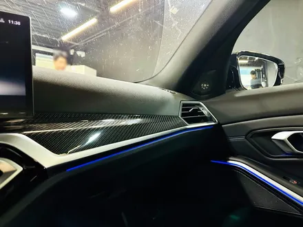 BMW G20 3시리즈 엠비언트 자동변환 시공.