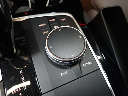 BMW X3 크리스탈 기어노브 패키지 G01.