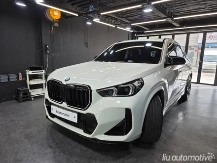 BMW X1 U11 아이코닉글로우 프론트 그릴 옵션 설치