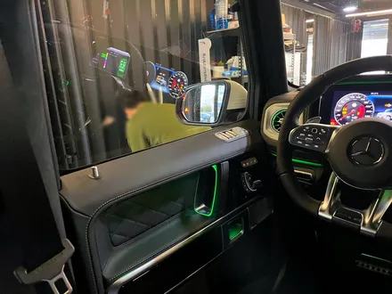 벤츠 G63 AMG 엠비언트 터빈 송풍구 세트. 후석까지 완벽한 엠비언트 송풍구.