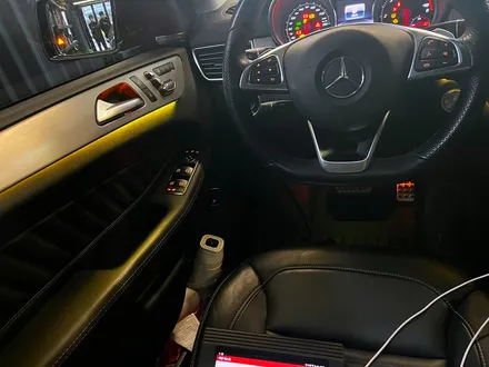 벤츠 W166 GLE쿠페 GLE350d 리츠 스마트 엠비언트 설치.