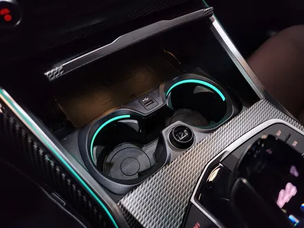 BMW G23 4시리즈 컵홀더 엠비언트 + 기어패널 엠비언트 확장.