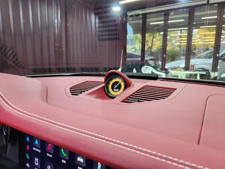 포르쉐 992 카레라 크로노 컬러 변경.