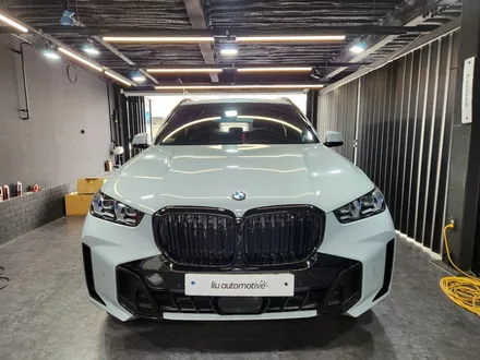 BMW X5 LCI 블랙 그릴 교체