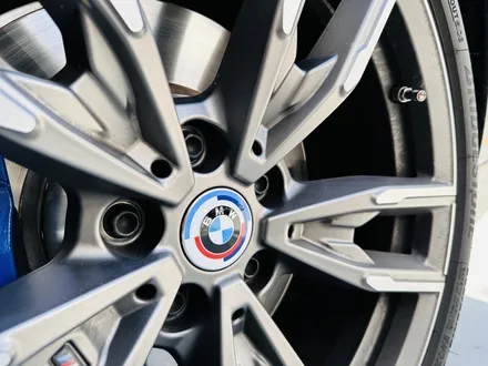 BMW 50주년 엠블럼 교체 순정부품.