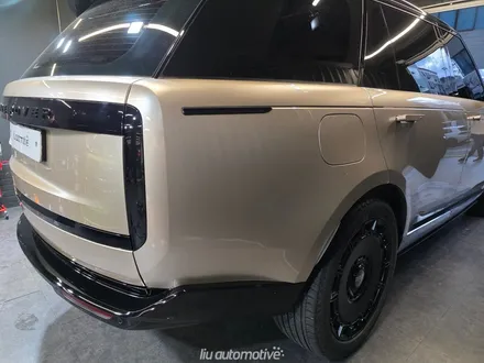 레인지로버 L460 블랙 커스텀 휠 교체.