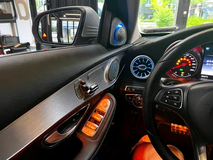벤츠 W205 C클래스 인테리어 엠비언트 풀세트. 송풍구 + AMG바 + 리츠스마트엠비언트.