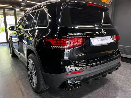 벤츠 GLB 45 AMG 타입 디퓨저 장착.
