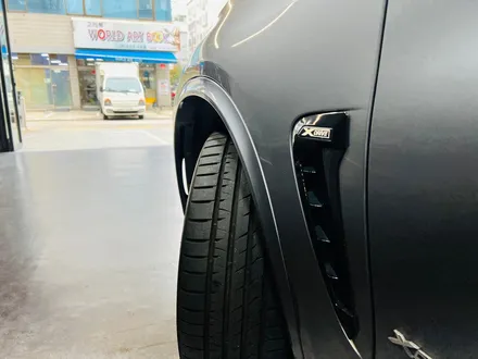 BMW F15 X5 휠하우스 교체 작업 오버휀다.