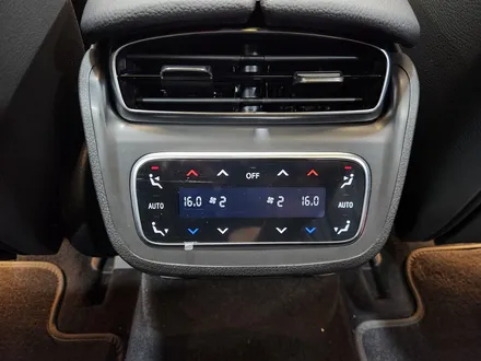 벤츠 EQE 2열 후석 공조기 LCD 생성 작업.