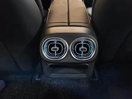 벤츠 GLC 후석 송풍구 엠비언트 확장 2024 X254.