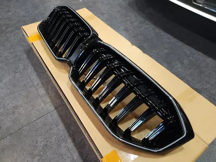 BMW G20 LCI 아이코닉글로우 그릴 설치.